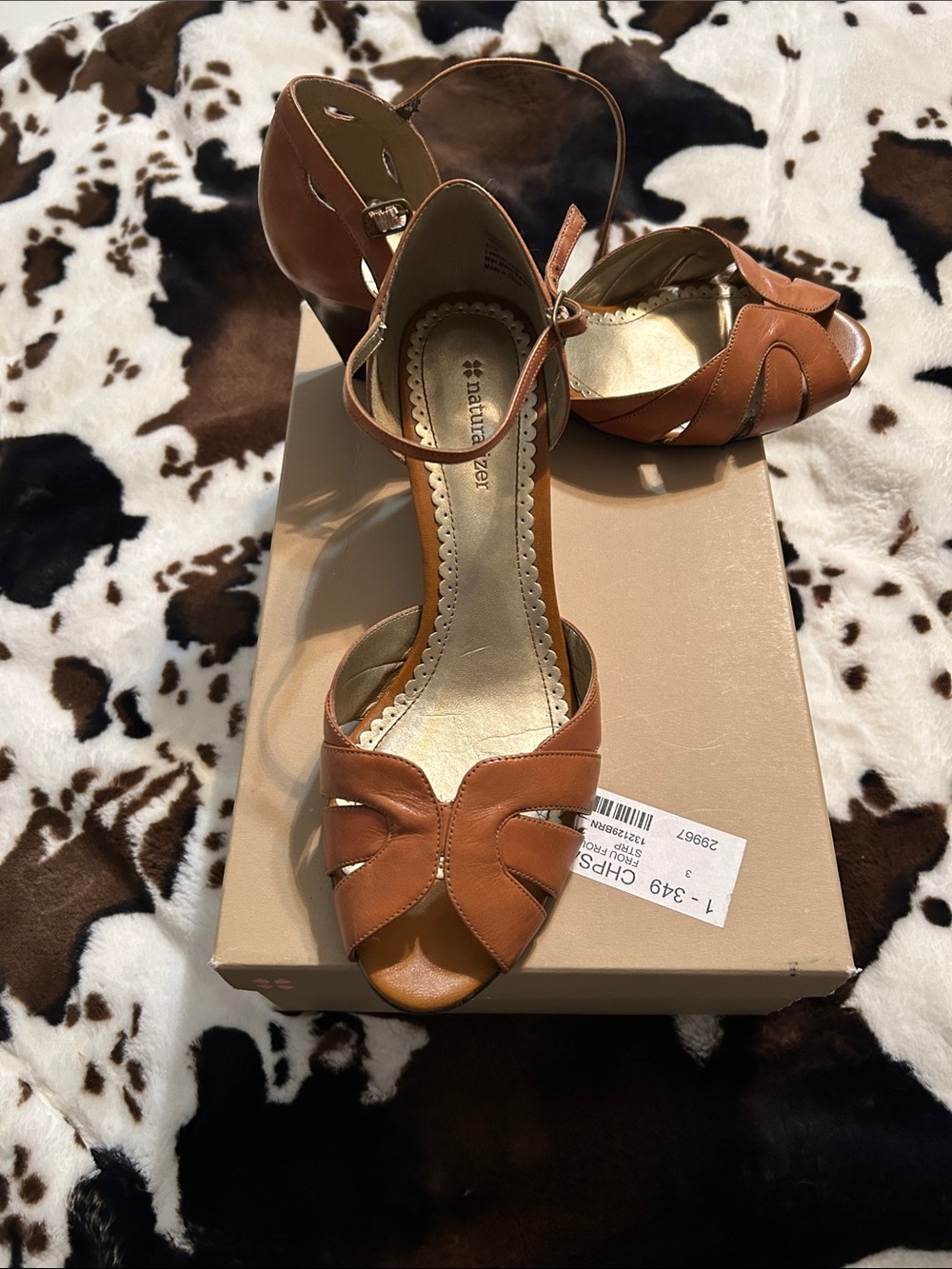 Naturalizer Tan Open-Toe Ankle-Strap Heels 8-1/2 Wide